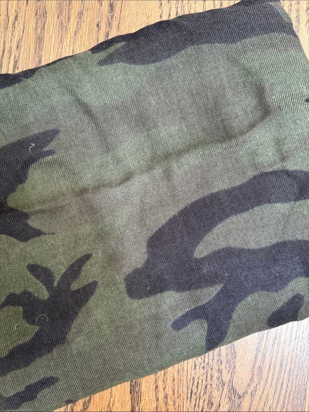 Wilfred Free camo blanket scarf - Picture 8 of 8